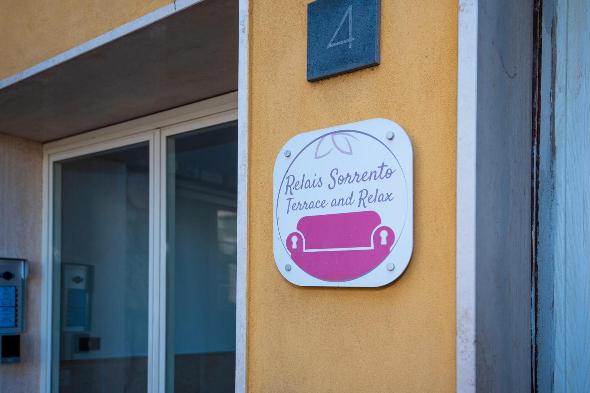 Bed and Breakfast Relais Sorrento Terrace And Relax Zewnętrze zdjęcie