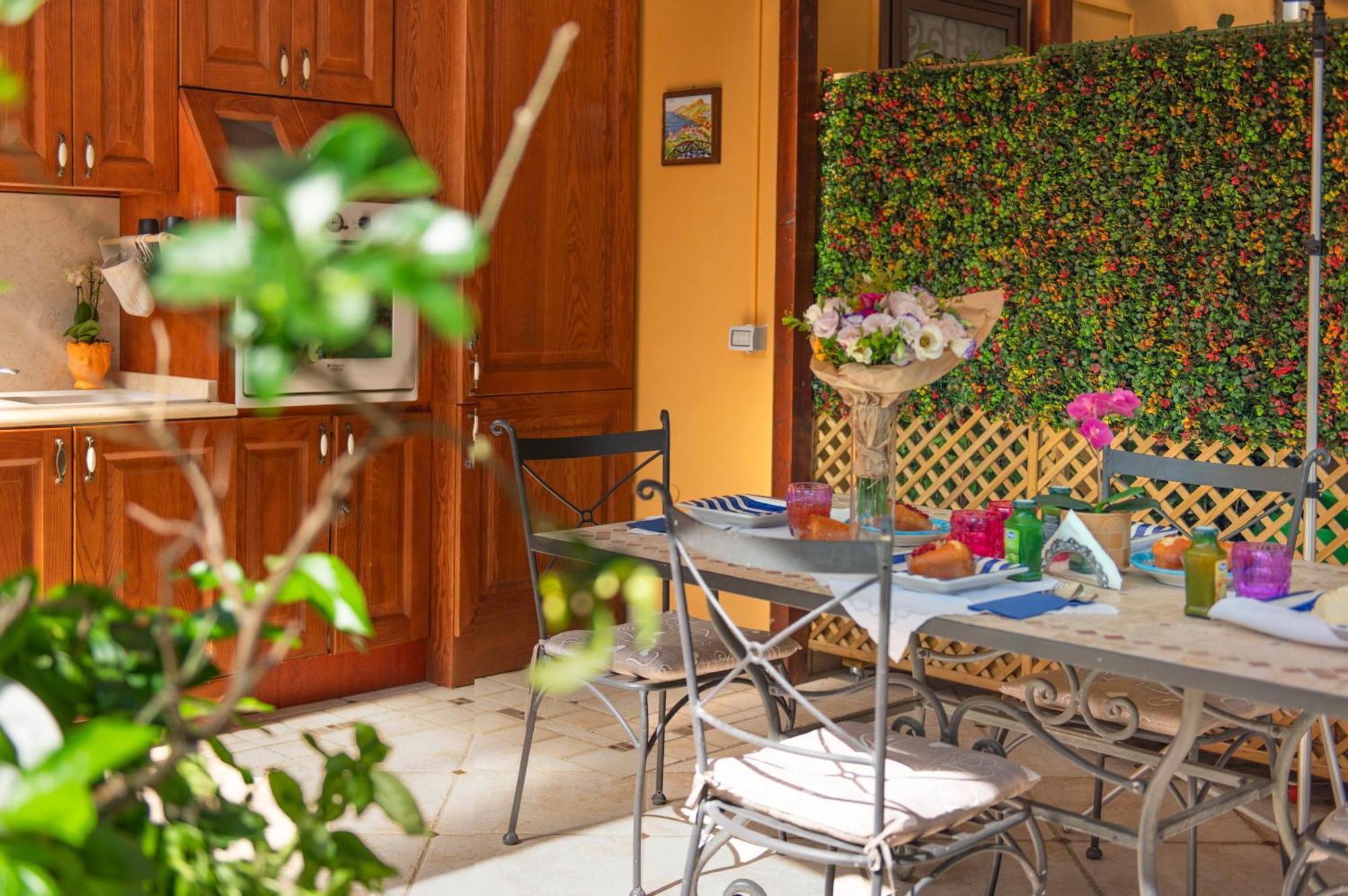 Bed and Breakfast Relais Sorrento Terrace And Relax Zewnętrze zdjęcie