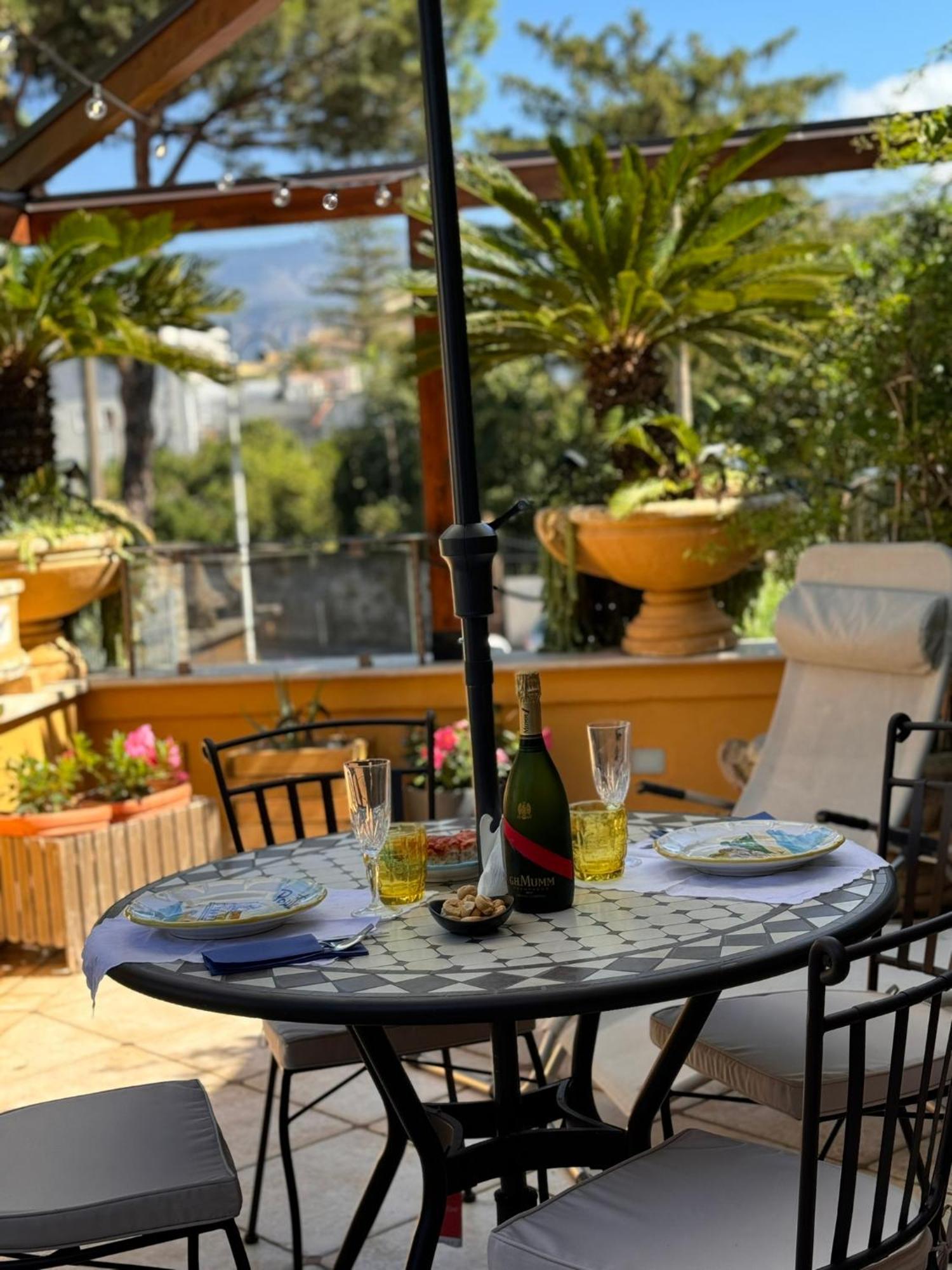 Bed and Breakfast Relais Sorrento Terrace And Relax Zewnętrze zdjęcie